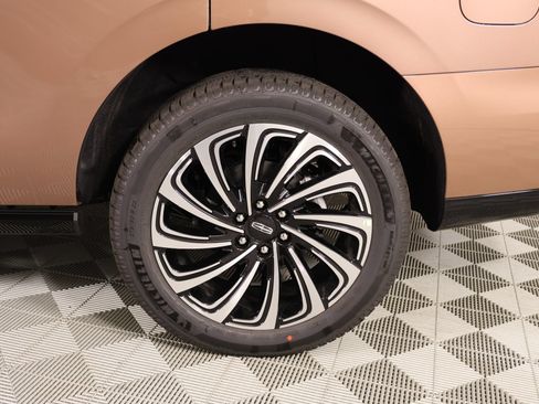 New 2026 Lincoln Navigator Black Label AWD/4WD image 20
