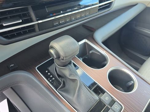 Used 2023 Toyota Sienna LE image 22