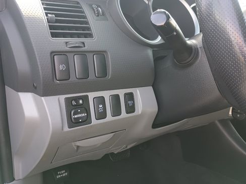 Used 2013 Toyota Tacoma 4x4 Double Cab w/ SR5 Pkg image 13