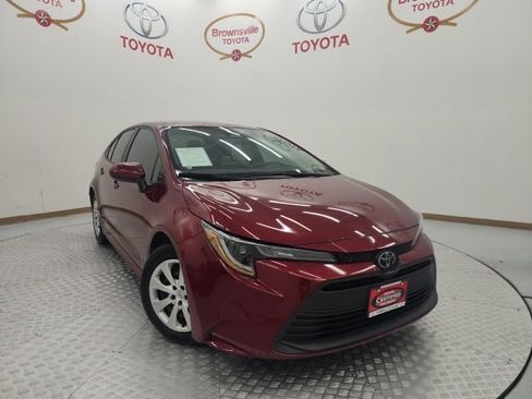 Used 2023 Toyota Corolla LE FWD image 1