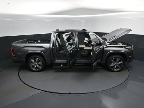 Used 2022 Toyota Tundra Capstone AWD/4WD image 52