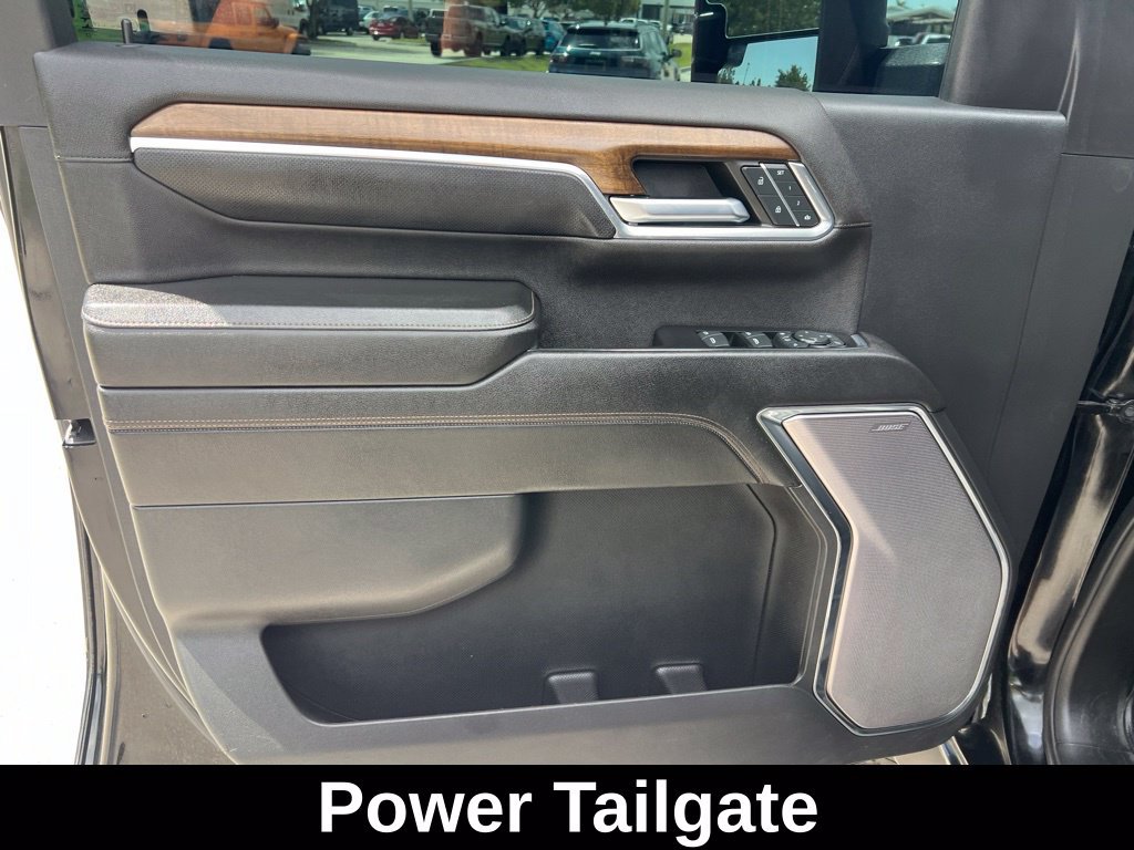 Used 2024 Chevrolet Silverado 3500 High Country w/ High Country Premium Package AWD/4WD image 28