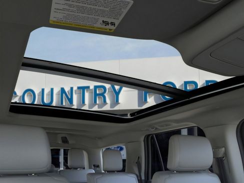 New 2026 Ford Expedition Active AWD/4WD image 22