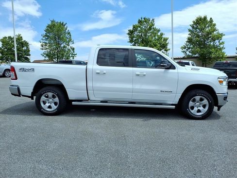 Used 2022 RAM 1500 Big Horn AWD/4WD image 3