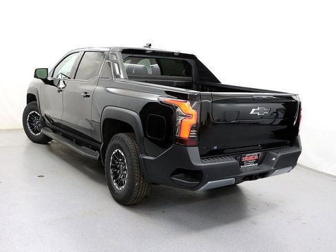 New 2026 Chevrolet Silverado EV Trail Boss AWD/4WD image 12