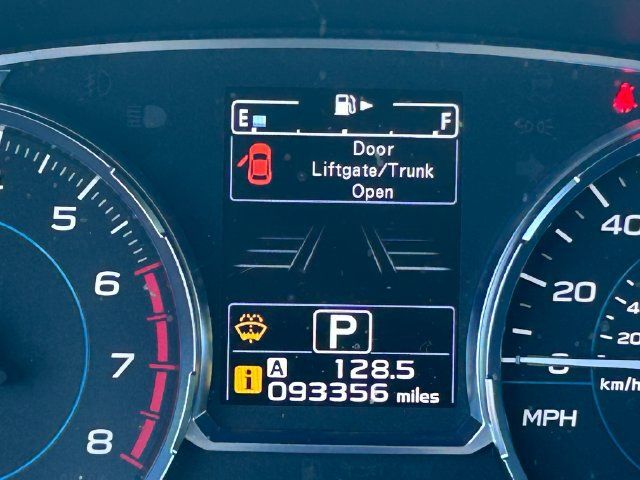 Used 2017 Subaru Forester 2.5i Touring AWD/4WD image 22