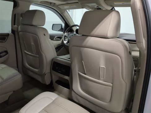 Used 2016 GMC Yukon Denali w/ Open Road Package image 19