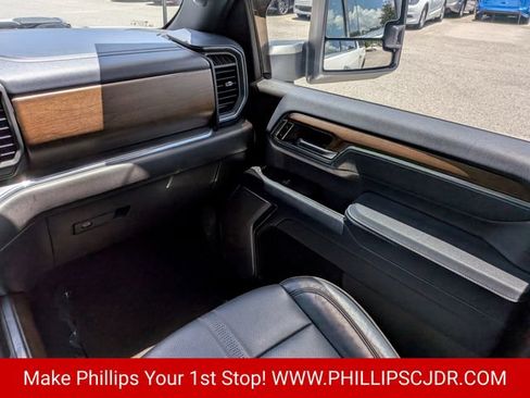 Used 2024 Chevrolet Silverado 3500 High Country w/ High Country Premium Package AWD/4WD image 16