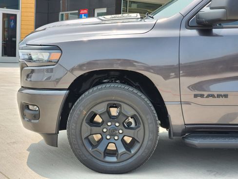 New 2026 RAM 1500 Express AWD/4WD image 8