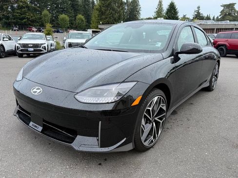 Used 2023 Hyundai Ioniq 6 SEL RWD image 1