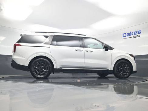 New 2025 Kia Carnival SX w/ SX Dark Edition Package FWD image 47