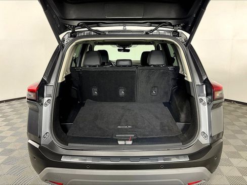 Certified 2023 Nissan Rogue SV w/ SV Premium B Package AWD/4WD image 36
