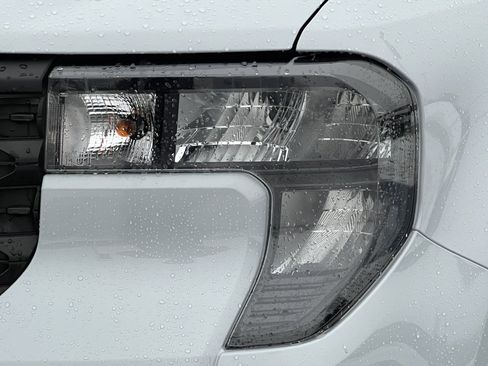 Certified 2025 Ford Maverick XL w/ 4K Tow Package image 32