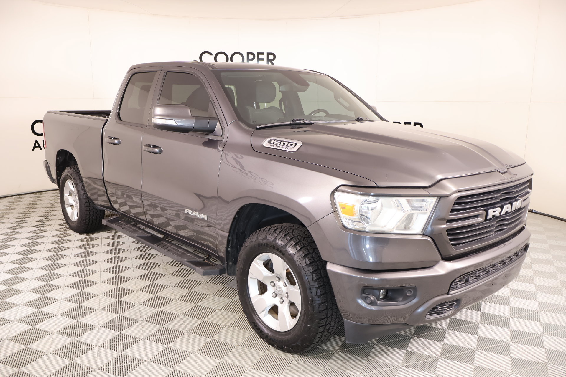 Used 2021 RAM 1500 Big Horn AWD/4WD image 1