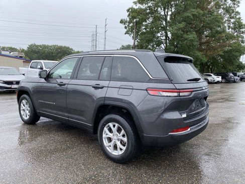 Certified 2023 Jeep Grand Cherokee Limited AWD/4WD image 6