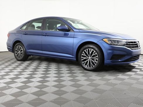 Used 2021 Volkswagen Jetta S image 3