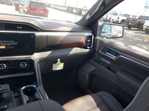 New 2026 GMC Sierra 1500 Denali w/ Denali Reserve Package image 16