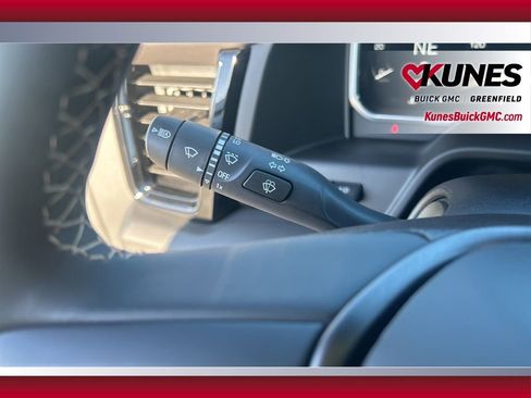 New 2026 GMC Sierra 2500 AT4 w/ AT4 Premium Plus Package image 28