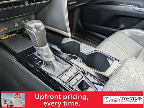 Used 2025 Toyota Camry XSE FWD image 22