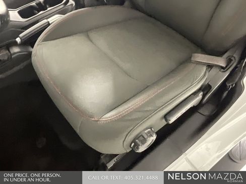 Used 2018 Jeep Wrangler Unlimited Rubicon w/ Dual Top Group image 25