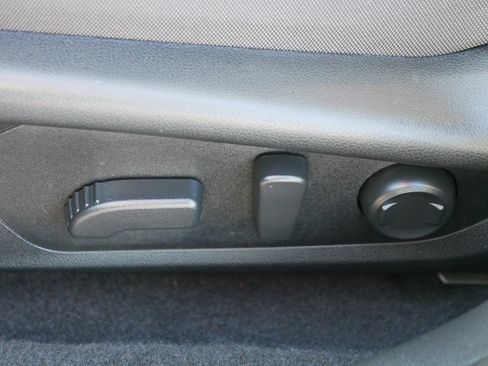 Used 2024 Subaru Crosstrek 2.0i Premium image 14