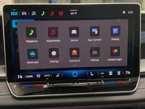 New 2026 Volkswagen Tiguan SE image 12