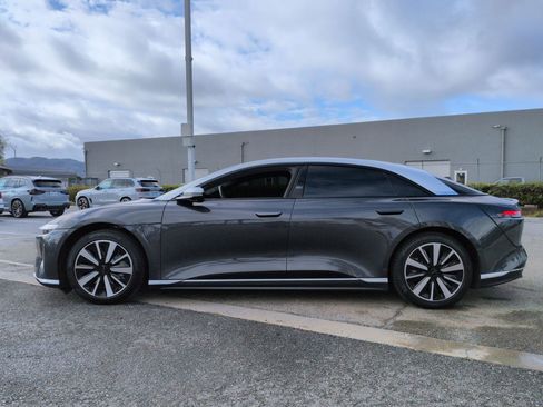Used 2022 Lucid Air Grand Touring image 7