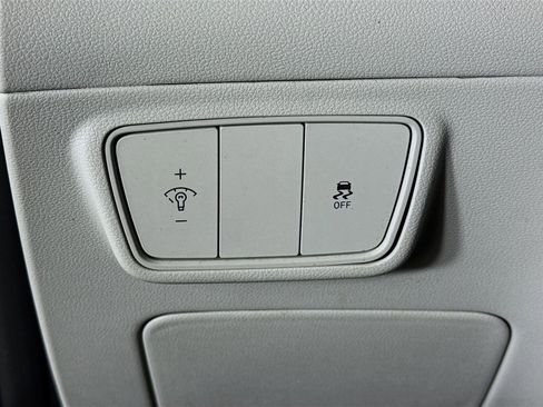 Used 2022 Hyundai Tucson SEL image 11