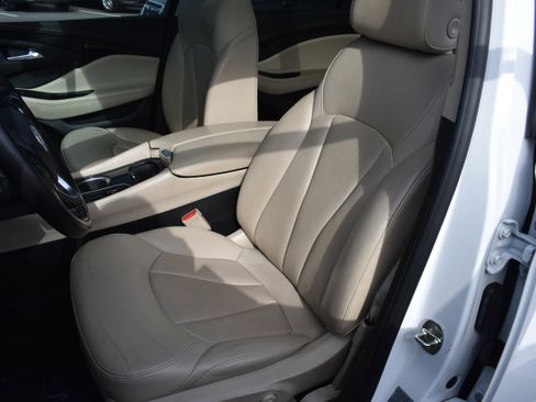 Used 2017 Buick Envision Essence w/ LPO, Cargo Package image 25