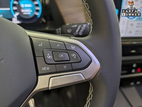 Used 2024 Volkswagen Atlas SE AWD/4WD image 19