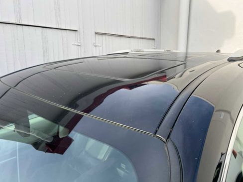 Certified 2022 Toyota Sienna Platinum image 6