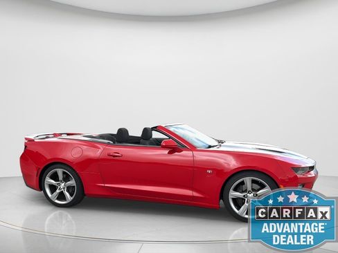 Used 2018 Chevrolet Camaro SS RWD image 6