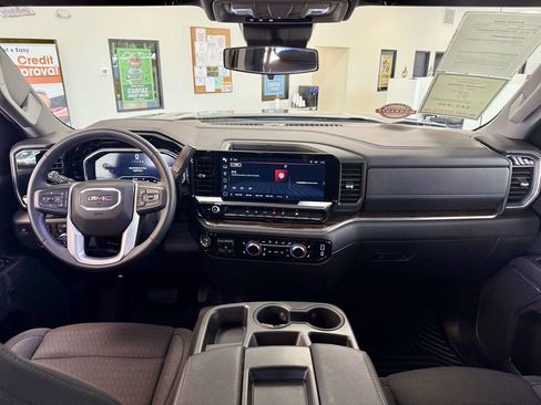 Used 2023 GMC Sierra 1500 Elevation AWD/4WD image 10