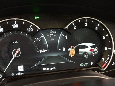 Used 2018 BMW X3 xDrive30i w/ Driving Assistance Package AWD/4WD image 3