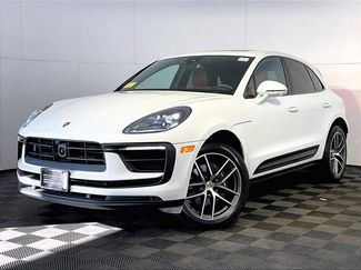 Used 2024 Porsche Macan AWD/4WD video 1