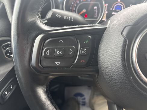 Used 2020 Jeep Wrangler Unlimited Sport AWD/4WD image 19