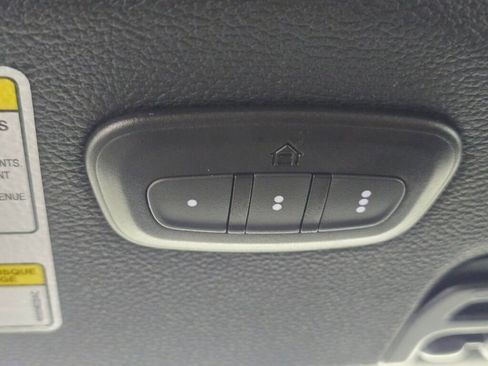 Used 2021 Jeep Wrangler Unlimited Sahara image 38