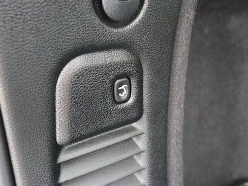 Used 2024 Dodge Durango GT image 13