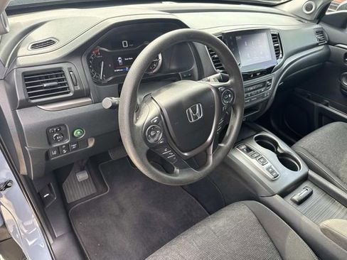 Certified 2023 Honda Ridgeline Sport image 17
