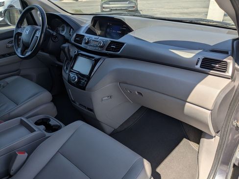 Used 2015 Honda Odyssey EX-L image 30