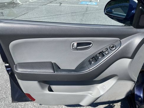 Used 2008 Hyundai Elantra GLS FWD image 10