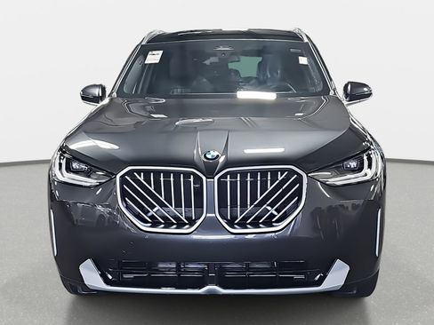 New 2026 BMW X3 xDrive30 w/ Premium Package image 2