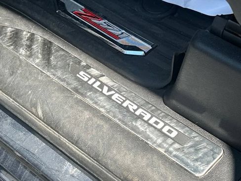 Used 2021 Chevrolet Silverado 1500 LT Trail Boss w/ Convenience Package II AWD/4WD image 32