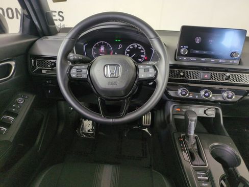 Certified 2025 Honda Civic Sport image 17