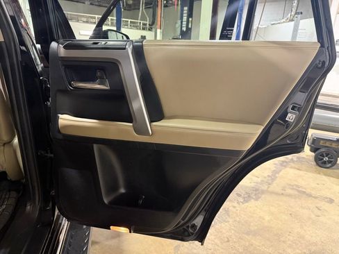 Used 2018 Toyota 4Runner Limited image 28