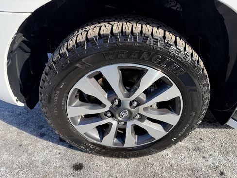 Used 2019 Toyota Sequoia Limited image 13