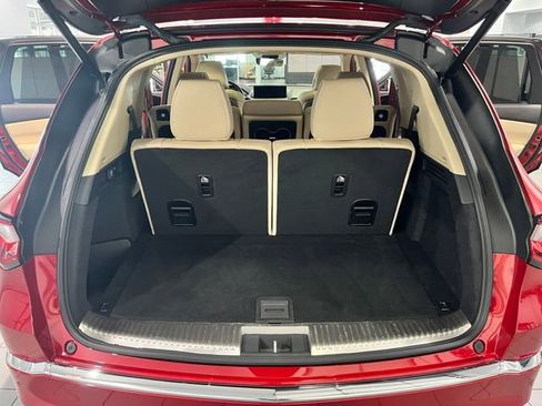 Used 2024 Acura MDX SH-AWD w/ Advance Package image 10