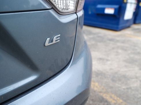 Used 2025 Toyota Corolla LE FWD image 12