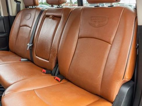 Used 2017 RAM 3500 Laramie Longhorn image 34