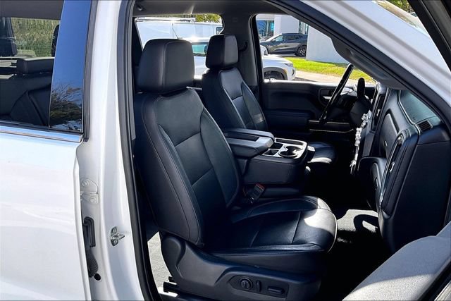 Used 2019 GMC Sierra 1500 SLT w/ X31 Off-Road Package AWD/4WD image 7